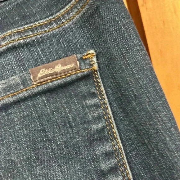 Eddie Bauer Women’s Curvy Bootcut Jeans Specifically Dyed size 8 - Picture 5 of 8